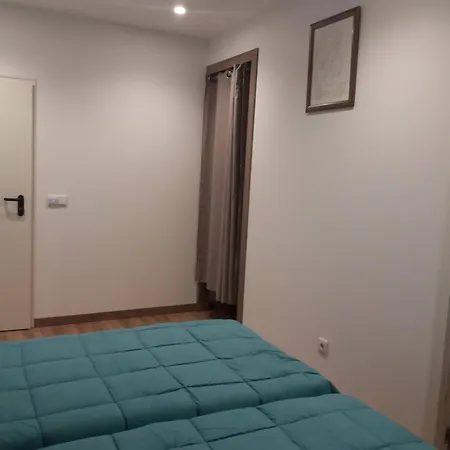 Lpa Pereira Restaurante Hotel *