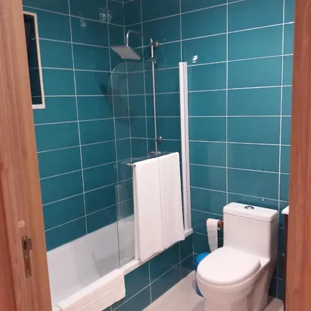 Lpa Pereira Restaurante *